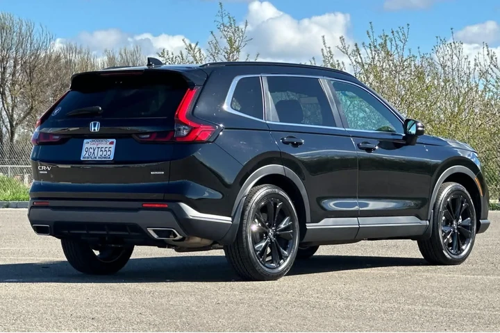 $37981 : Honda CR-V Hybrid 2023 AWD S image 3