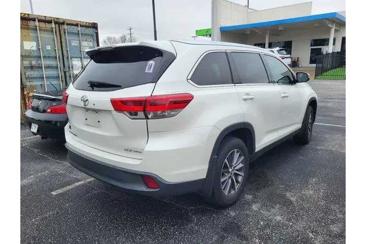 $27162 : Toyota Highlander 2019 AWD X image 4