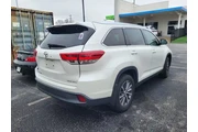 $27162 : Toyota Highlander 2019 AWD X thumbnail