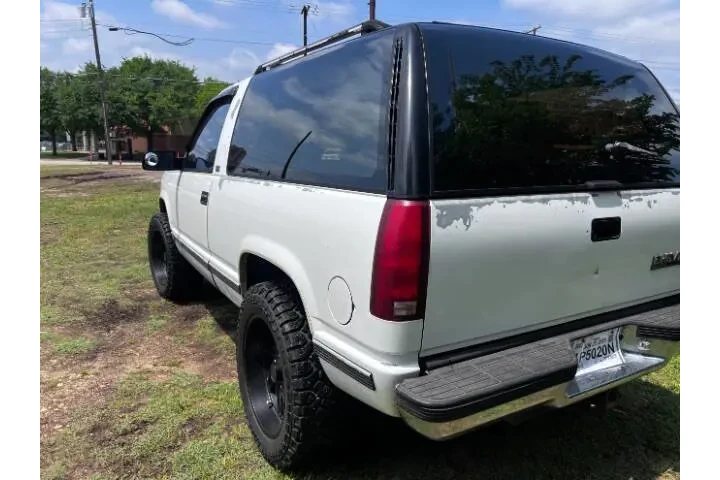 $11995 : 1992 Blazer Silverado image 4