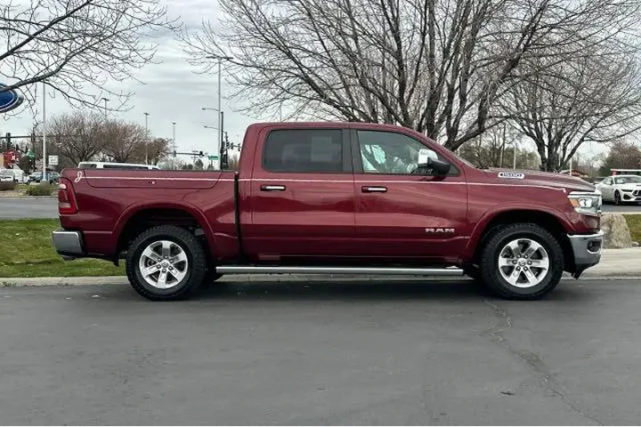 $33995 : Ram 1500 2020 4x4 Laramie 4d image 8