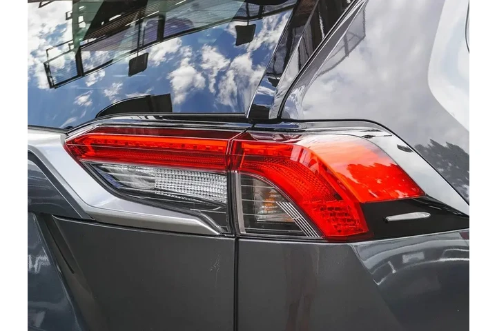 $33322 : Toyota RAV4 Hybrid 2023 AWD image 9