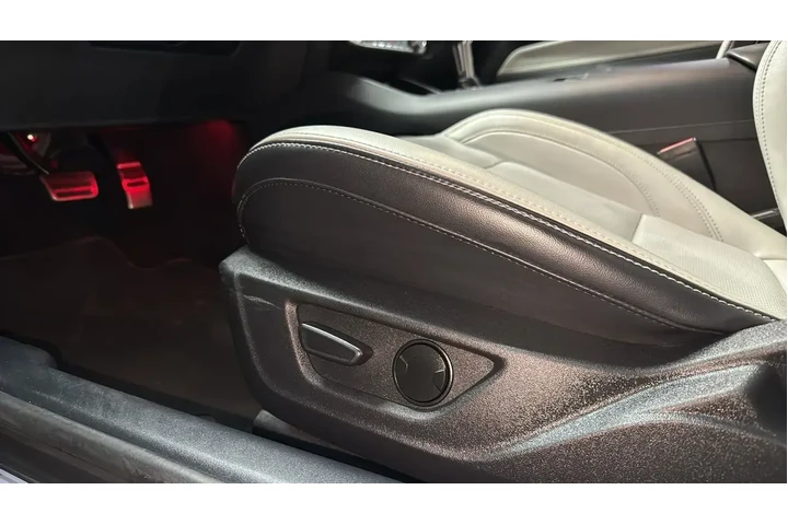 $29881 : Ford Mustang 2024 EcoBoost 2 image 10