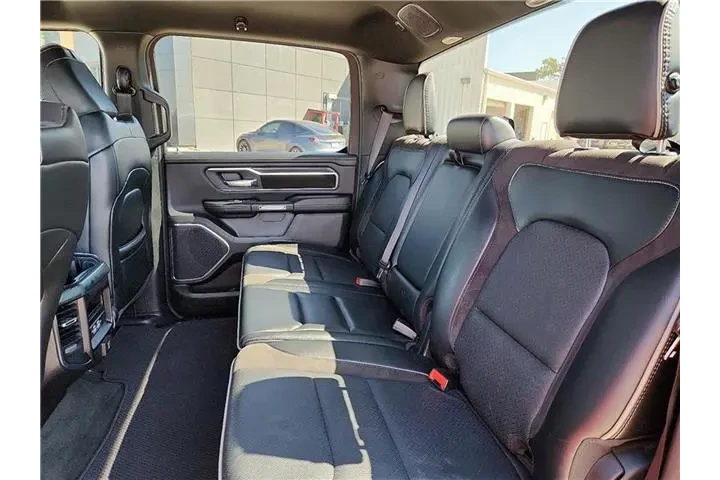 $39995 : Ram 1500 2024 4x2 Laramie 4d image 10