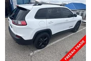 $17997 : Jeep Cherokee 2019 4x4 Latit thumbnail