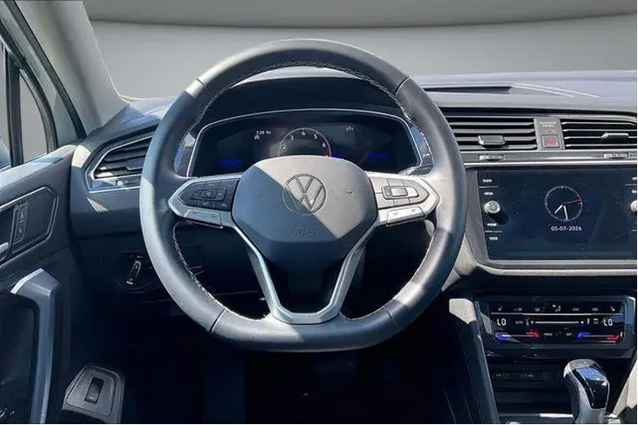 $25300 : Volkswagen Tiguan 2024 AWD W image 8