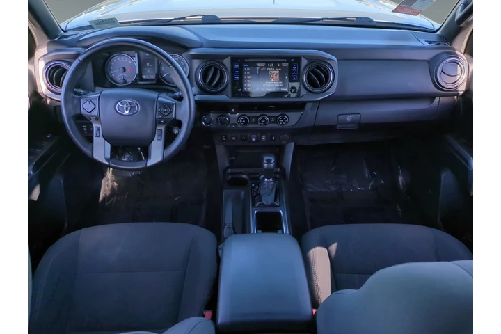 $30885 : Toyota Tacoma 2018 4x4 TRD P image 10