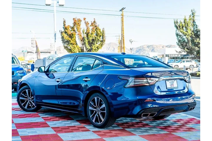 $24288 : Nissan Maxima 2023 3.5 SV 4d image 4