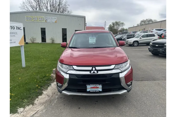 $9990 : 2018 Outlander SE image 10