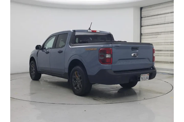 $30998 : Ford Maverick 2024 AWD XLT 4 image 2