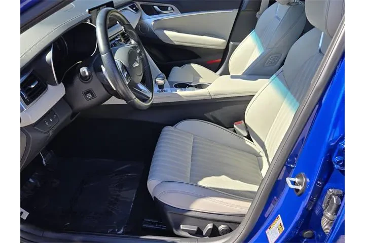 $25987 : Genesis G70 2023 2.0T 4dr Se image 10