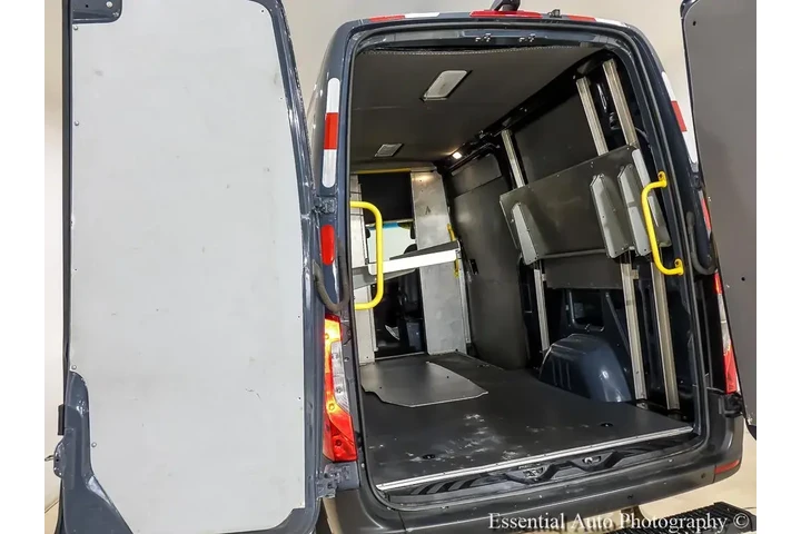 $23995 : Mercedes-Benz Sprinter 2019 image 7