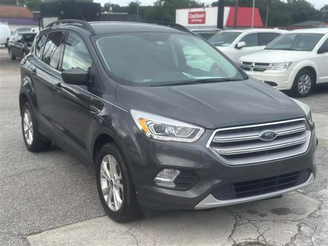 $13990 : 2018 FORD ESCAPE image 8