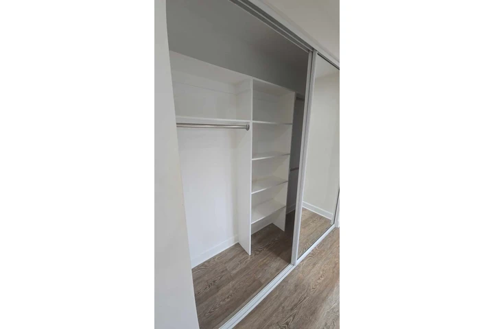 $800 : Rento cuarto image 3
