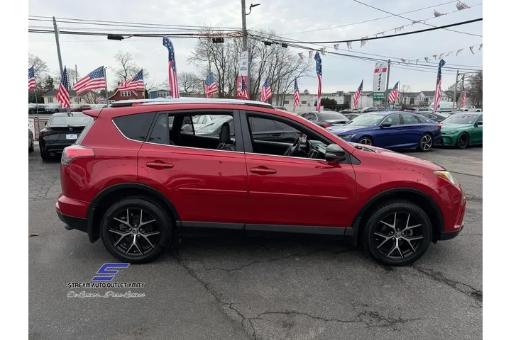 $16995 : Toyota RAV4 2016 AWD SE 4dr image 8