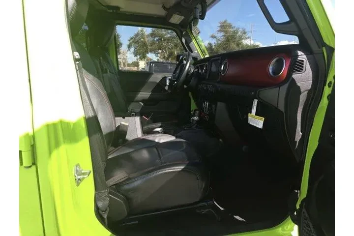 $37700 : Jeep Wrangler Unlimited 2021 image 6