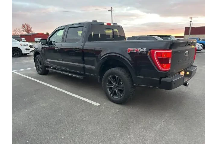 $40000 : Ford F-150 2022 4x4 XLT 4dr image 5