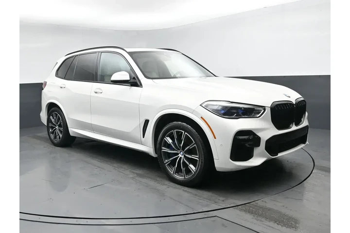 $37995 : BMW X5 2022 AWD M50i 4dr Spo image 2
