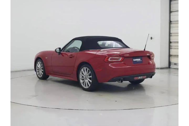 $18998 : FIAT 124 Spider 2017 Lusso 2 image 2