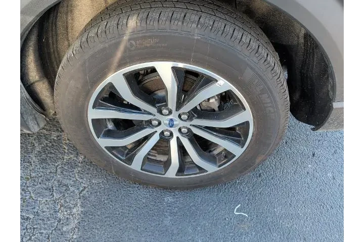 $38379 : Ford Explorer 2025 AWD ST-Li image 5