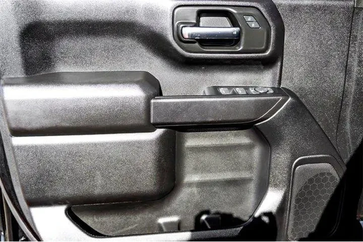 $33815 : Chevrolet Silverado 1500 202 image 10