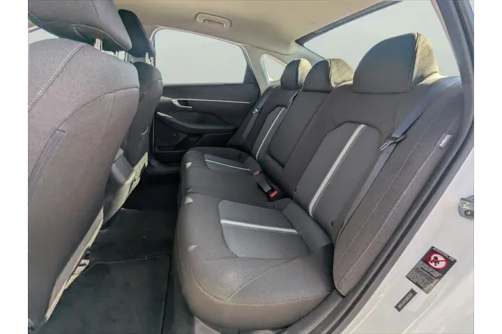 $21204 : Hyundai SONATA 2021 SEL 4dr image 4