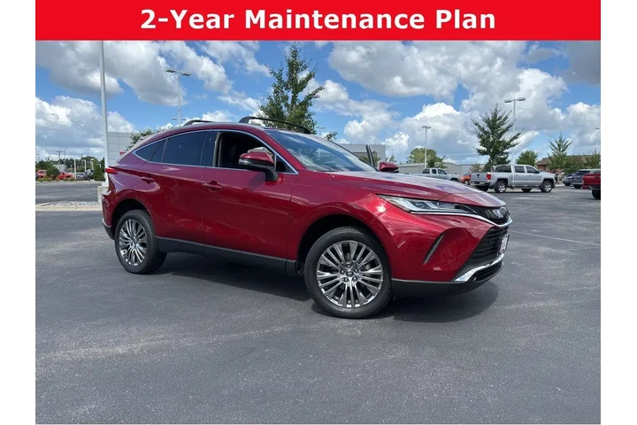 $42589 : Gold Certified2024 Venza XLE image 1