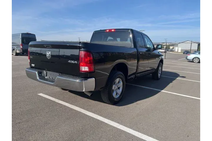 $29953 : Ram 1500 Classic 2024 4x4 SL image 4