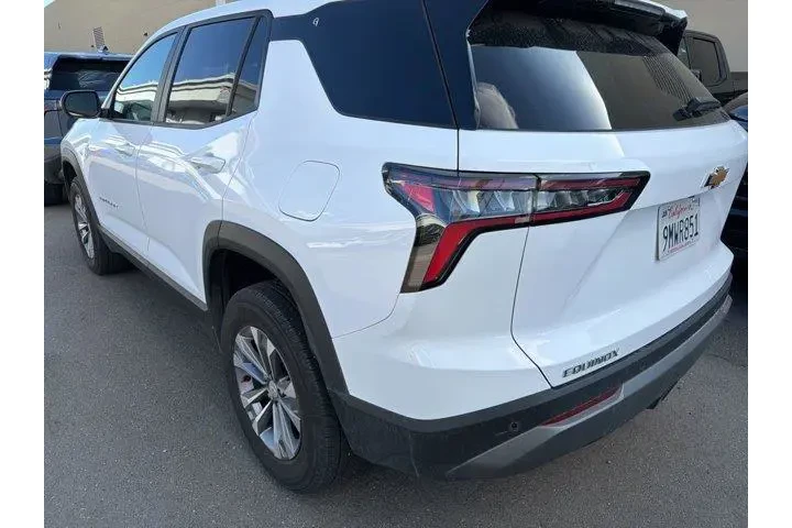 $23000 : Chevrolet Equinox 2025 LT 4d image 4