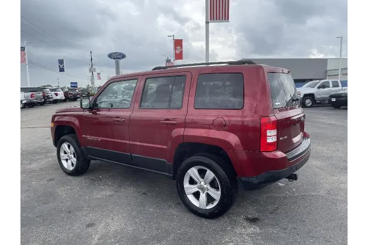 $8981 : Jeep Patriot 2017 4x4 Latitu image 3