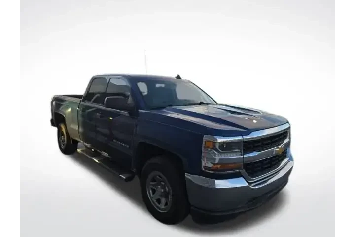 $16924 : Chevrolet Silverado 1500 201 image 4
