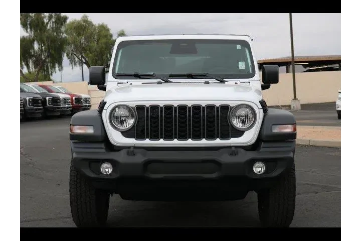 $36640 : Jeep Wrangler 2026 4x4 Willy image 2