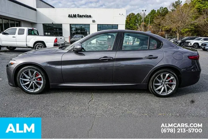 $21420 : Alfa Romeo Giulia 2023 AWD S image 7