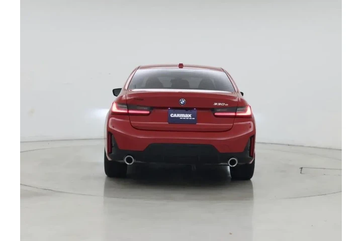 $33998 : BMW 3 Series 2023 330e 4dr S image 6