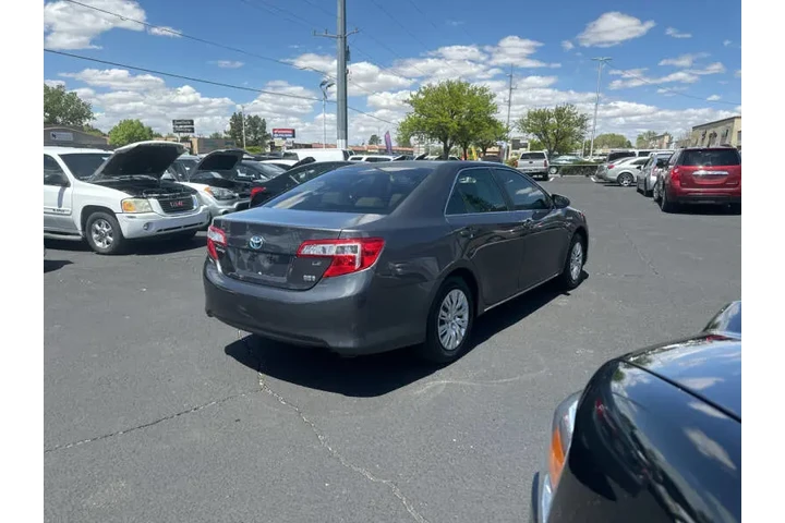 2012 Camry Hybrid LE image 9