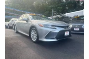 2022 Camry LE en Elizabeth
