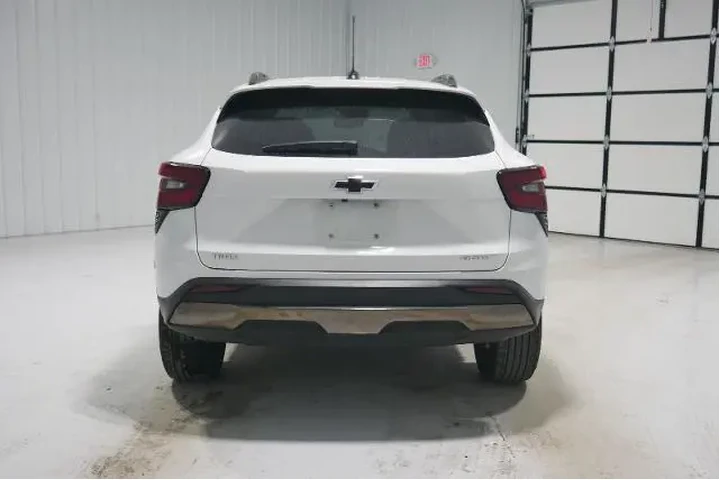 $23000 : Chevrolet Trax 2024 ACTIV 4d image 6