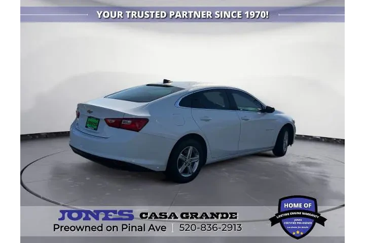 $17742 : Chevrolet Malibu 2023 LS 4dr image 5