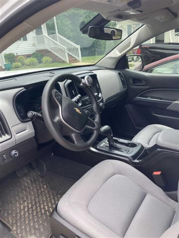 $17500 : 2019 Chevrolet Colorado LT 4D image 3