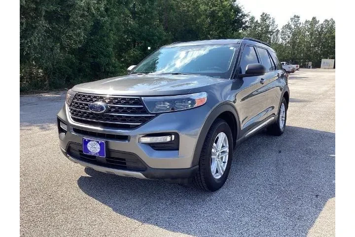 $17981 : Ford Explorer 2022 XLT 4dr S image 3