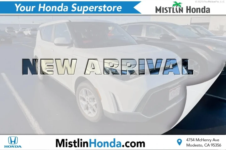 $15981 : Kia Soul 2023 LX 4dr Crossov image 1