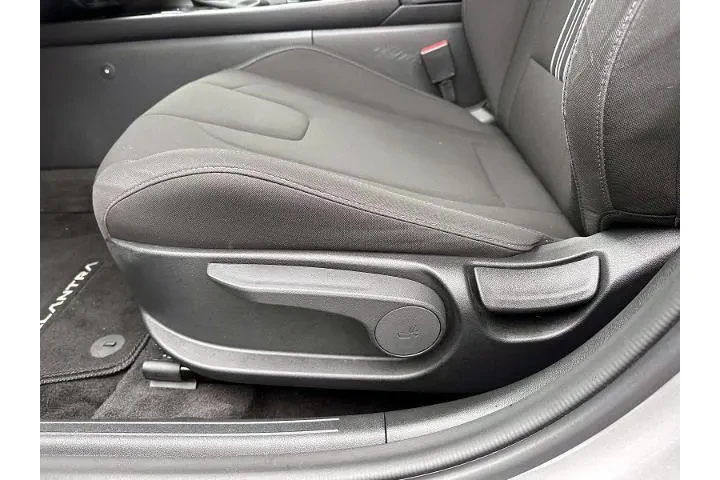 $16999 : Hyundai ELANTRA 2023 SEL 4dr image 10