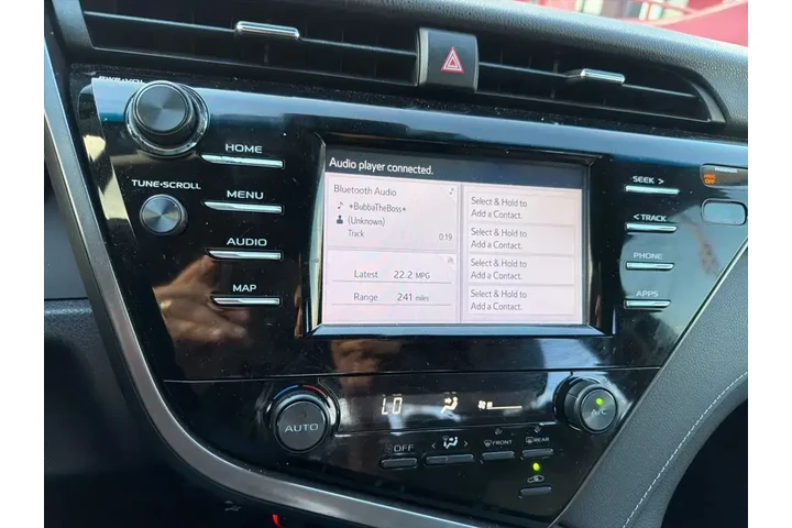 $13991 : Toyota Camry 2019 SE 4dr Sed image 5