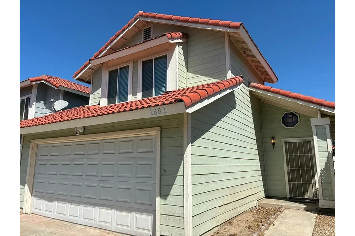 $1500 : Welcome to 1881 Runaway Cir, C image 2