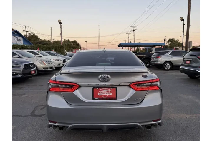 $25999 : 2022 Camry XSE image 10