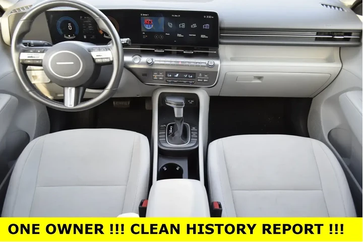 $18783 : Hyundai KONA 2024 SEL 4dr Cr image 2