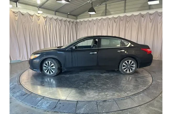 $10999 : Nissan Altima 2017 2.5 SV 4d image 8