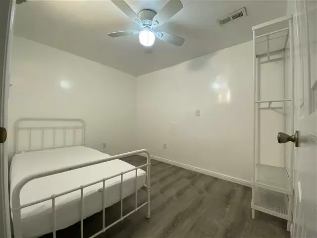 $460 : Cuarto en renta image 1