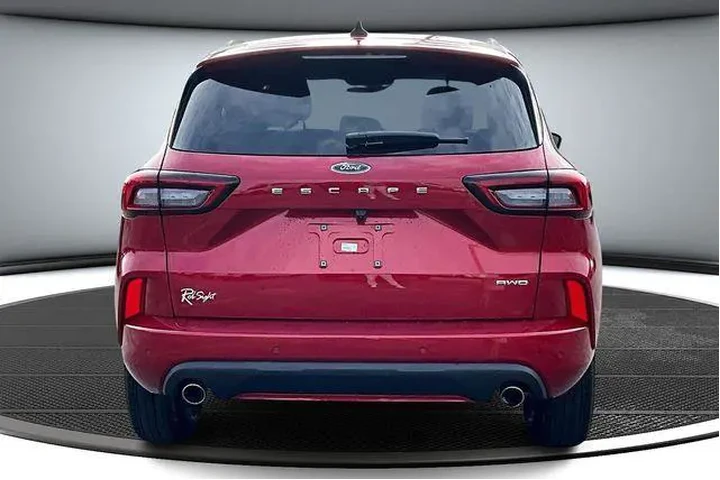 $27000 : Ford Escape 2024 AWD ST-Line image 5