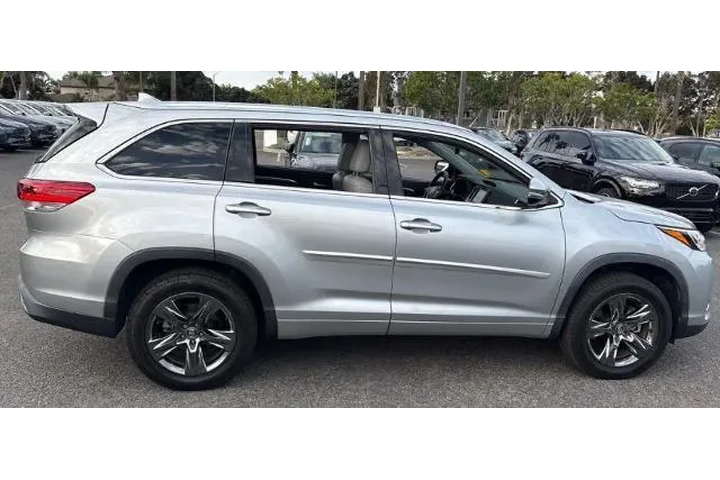 $26800 : Toyota Highlander 2018 Limit image 4